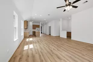 2012 Shady Glen Ln, Magnolia, TX 77355 - Photo 3