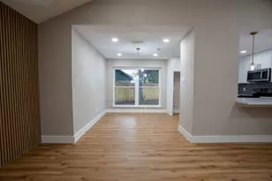9856 Oriole, Conroe, TX 77385 - Photo 13