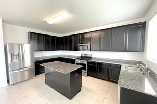 6714 Dayridge Ln, Houston, TX 77048 - Photo 3