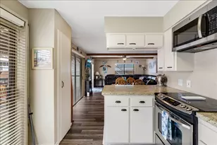 1222 Oahu Dr, Galveston, TX 77554 - Photo 17