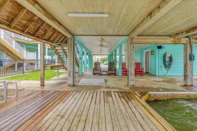 1222 Oahu Drive, Galveston, TX 77554 - Photo 33