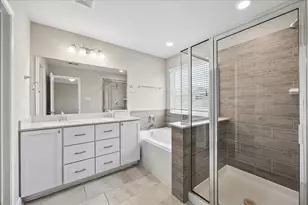 8922 Hollister Commons Ln, Houston, TX 77080 - Photo 13