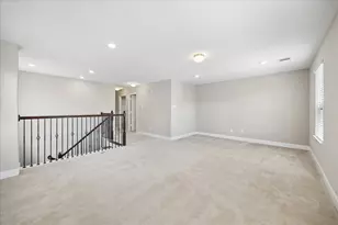 8922 Hollister Commons Ln, Houston, TX 77080 - Photo 9