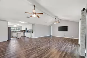 12430 Eiker Rd, Brookside Village, TX 77581 - Photo 9