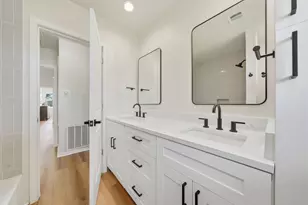 4207 Marlborough Dr, Houston, TX 77092 - Photo 25