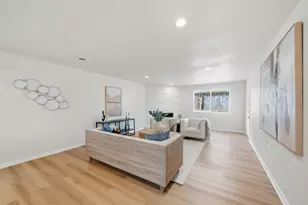 4207 Marlborough Dr, Houston, TX 77092 - Photo 9