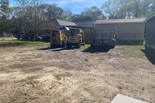 902 S Holly Ave, Cleveland, TX 77327 - Photo 15