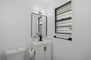 16510 Jamaica Inn Rd, Jamaica Beach, TX 77554 - Photo 15