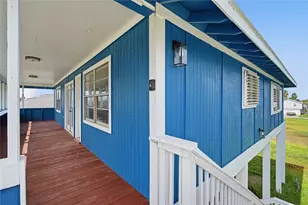 16510 Jamaica Inn Rd, Jamaica Beach, TX 77554 - Photo 3