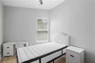 1017 Calvin Ave, Houston, TX 77088 - Photo 13