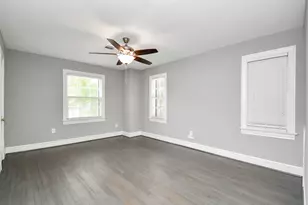 901 N Jones St, Baytown, TX 77520 - Photo 25