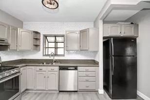 901 N Jones St, Baytown, TX 77520 - Photo 13