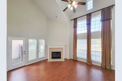 7243 Crimson Sky Drive, Houston, TX 77083 - Photo 9