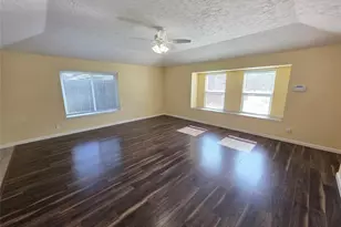21011 Rivershadows Ln, Spring, TX 77388 - Photo 7