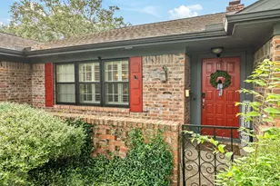 8426 Edgemoor Dr, Houston, TX 77036 - Photo 3