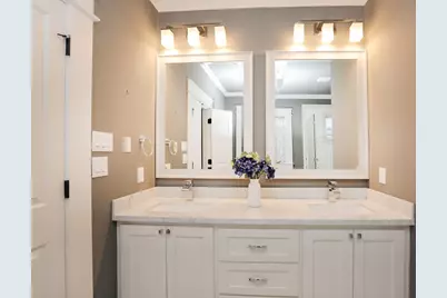 907 E 25th Street, Houston, TX 77009 - Photo 21