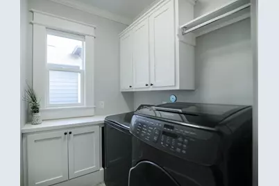 907 E 25th Street, Houston, TX 77009 - Photo 23