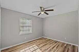 1927 Ave M 1/2, Galveston, TX 77550 - Photo 11