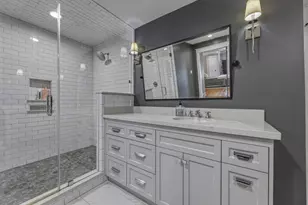 9607 Moonlight Dr, Houston, TX 77096 - Photo 19