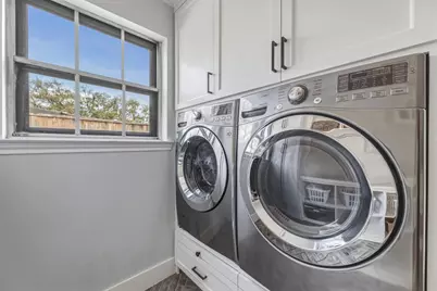 9607 Moonlight Drive, Houston, TX 77096 - Photo 35