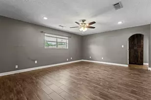 626 Suncrest, Orange, TX 77630 - Photo 17