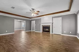 626 Suncrest, Orange, TX 77630 - Photo 5