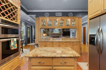 1429 Graham Lane, Port Neches, TX 77651 - Photo 9