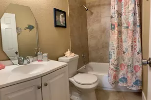 3005 Avenue L, Galveston, TX 77550 - Photo 5