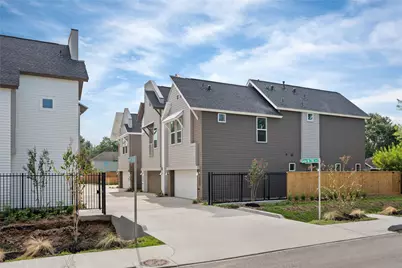 7504 Carver Road #E, Houston, TX 77088 - Photo 1