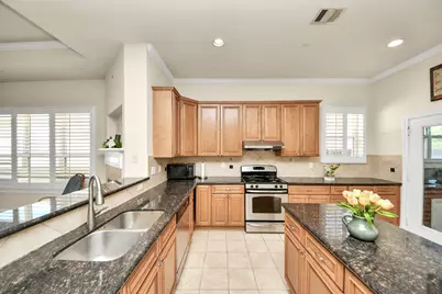2139 Kottayam Drive, Missouri City, TX 77489 - Photo 11