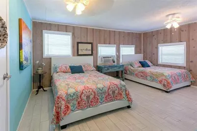 959 S East Road, Crystal Beach, TX 77650 - Photo 9