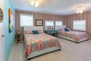 959 S East Rd, Crystal Beach, TX 77650 - Photo 9