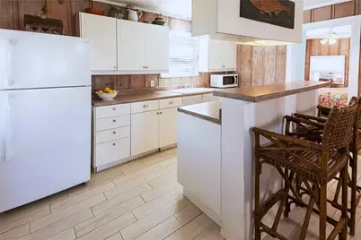 959 S East Road, Crystal Beach, TX 77650 - Photo 13