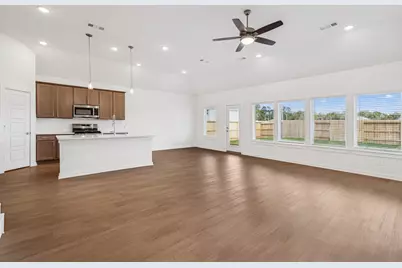 16919 Pin Cherry Leaf Drive, New Caney, TX 77357 - Photo 3