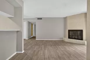 2800 Jeanetta St, Houston, TX 77063 - Photo 5