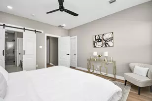 316 Thornton Rd, Houston, TX 77018 - Photo 23