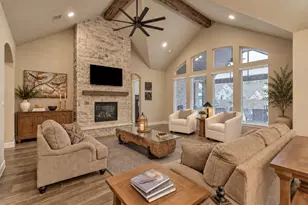 305 Pewter Sky Dr, Montgomery, TX 77316 - Photo 15
