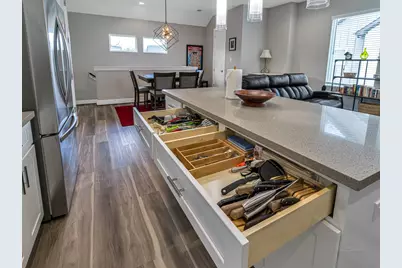 240 Julia Street #A, Houston, TX 77022 - Photo 25