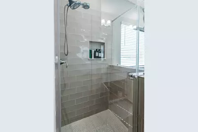 240 Julia Street #A, Houston, TX 77022 - Photo 33