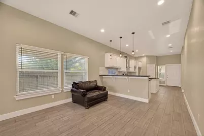 920 Kellogg Street, Houston, TX 77012 - Photo 9