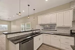 920 Kellogg St, Houston, TX 77012 - Photo 13