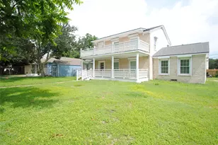 104 12th Ave N, Texas City, TX 77590 - Photo 7