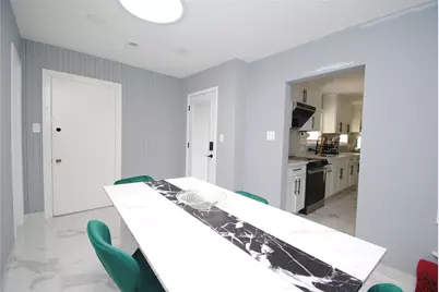 104 12th Avenue N, Texas City, TX 77590 - Photo 11