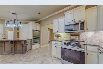 5650 Lexington Circle, Lumberton, TX 77657 - Photo 15