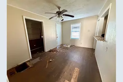 205 S Algeria Street, Texas City, TX 77591 - Photo 11