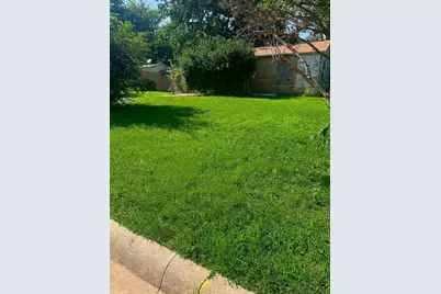 1605 W Johnson Street, Denison, TX 75020 - Photo 9
