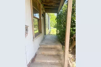 1605 W Johnson Street, Denison, TX 75020 - Photo 5