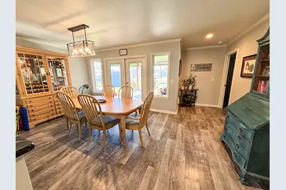 912 N Avenue G, Shiner, TX 77984 - Photo 9