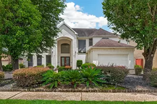 8110 Fondren Lake Dr, Houston, TX 77071 - Photo 1
