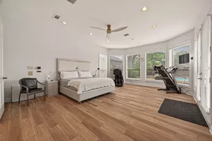 8110 Fondren Lake Dr, Houston, TX 77071 - Photo 17